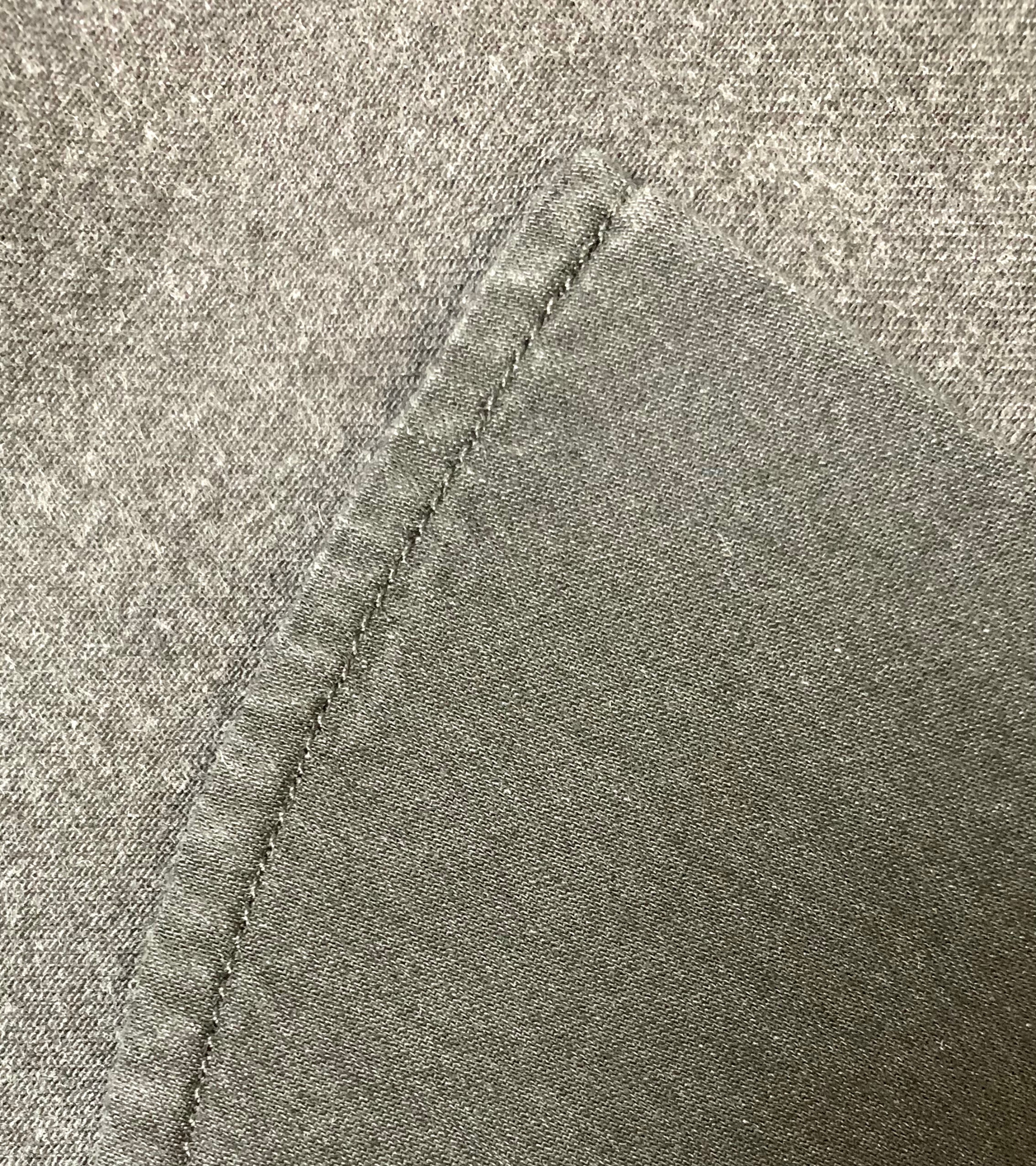 LE DENIM NOIR